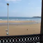 Vivienda En Frente Al Mar * Gijón