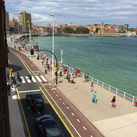 Ferienhaus Vivienda En Frente Al Mar