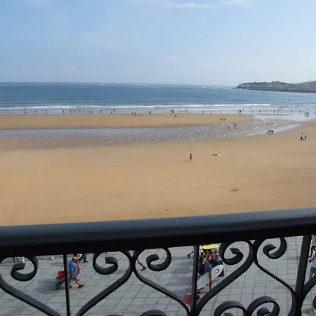 Vivienda En Frente Al Mar Ferienhaus